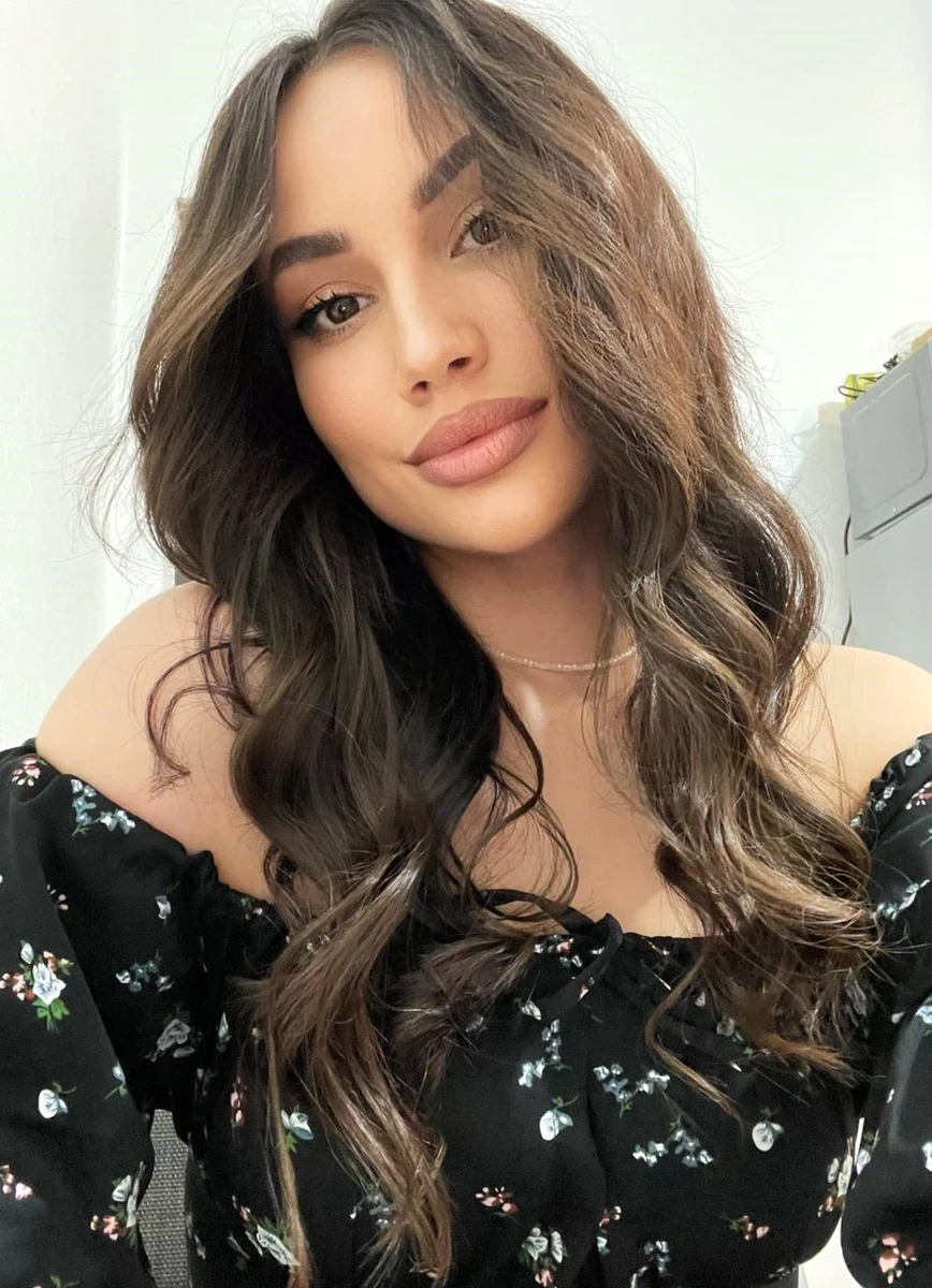 Anna escort à Paris