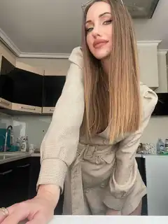 Anna escort à Paris