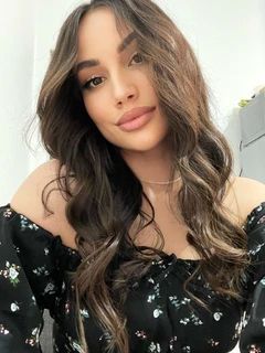 Anna escort à Paris