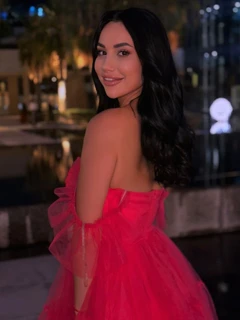 Anna escort à Paris