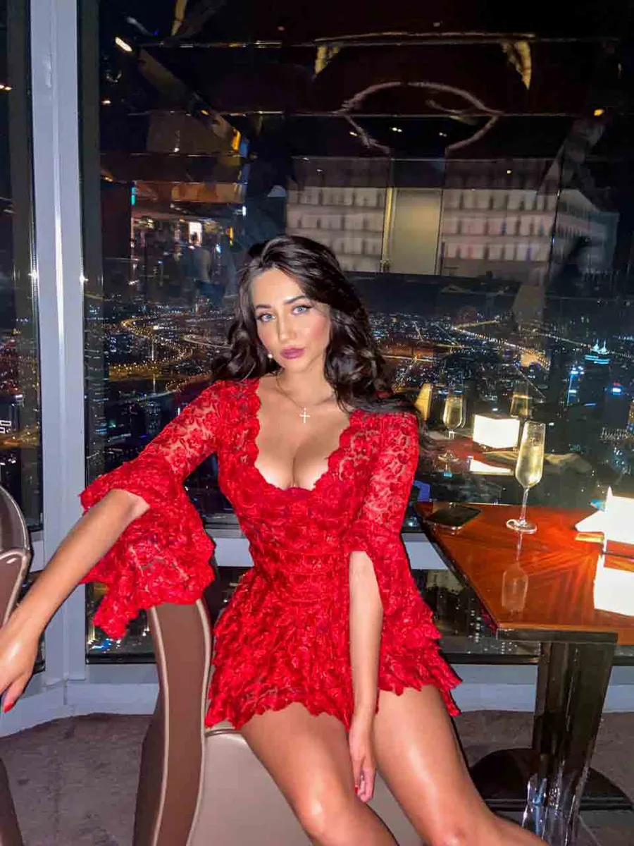 Anna escort à Paris