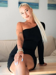 Elina escort à Paris