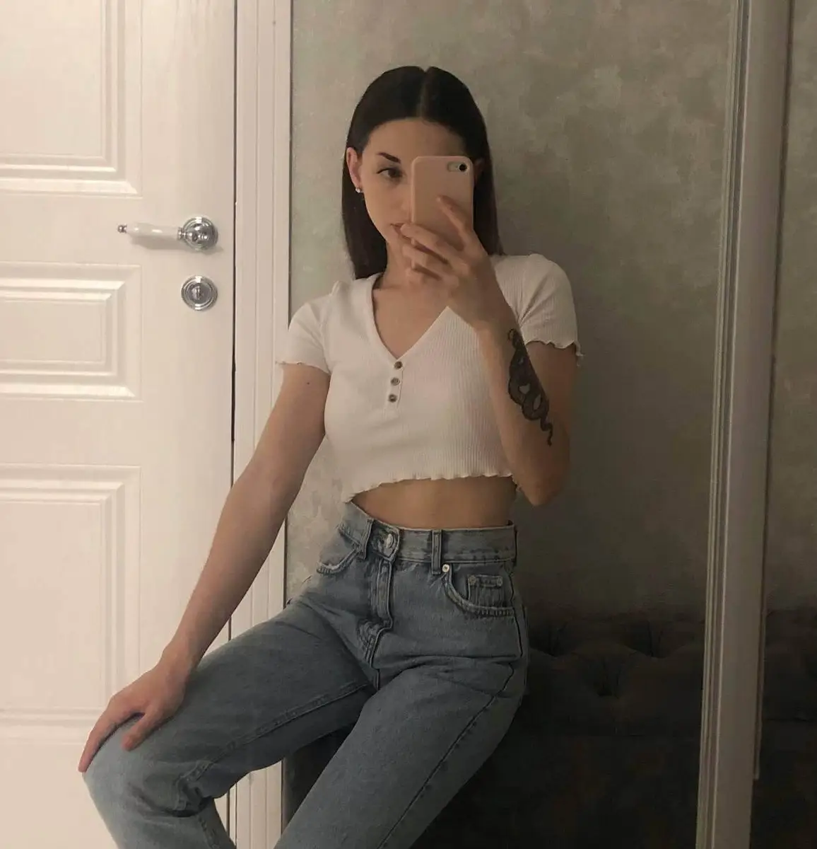 Miki escort à Paris