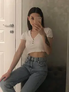 Miki escort à Paris